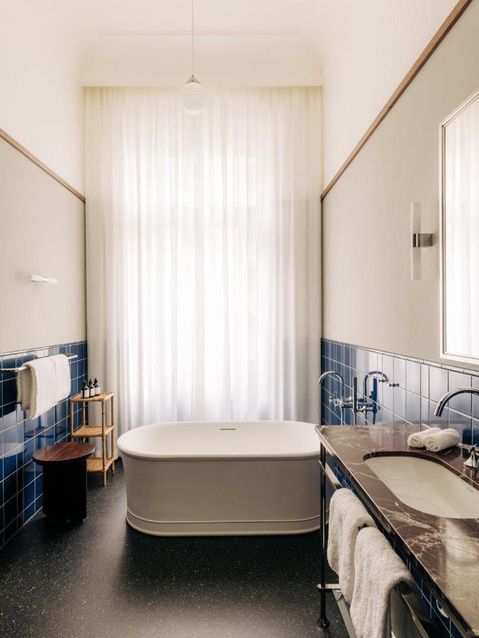 ברלין Boutique Hotel Chateau Royal מראה חיצוני תמונה Bathroom