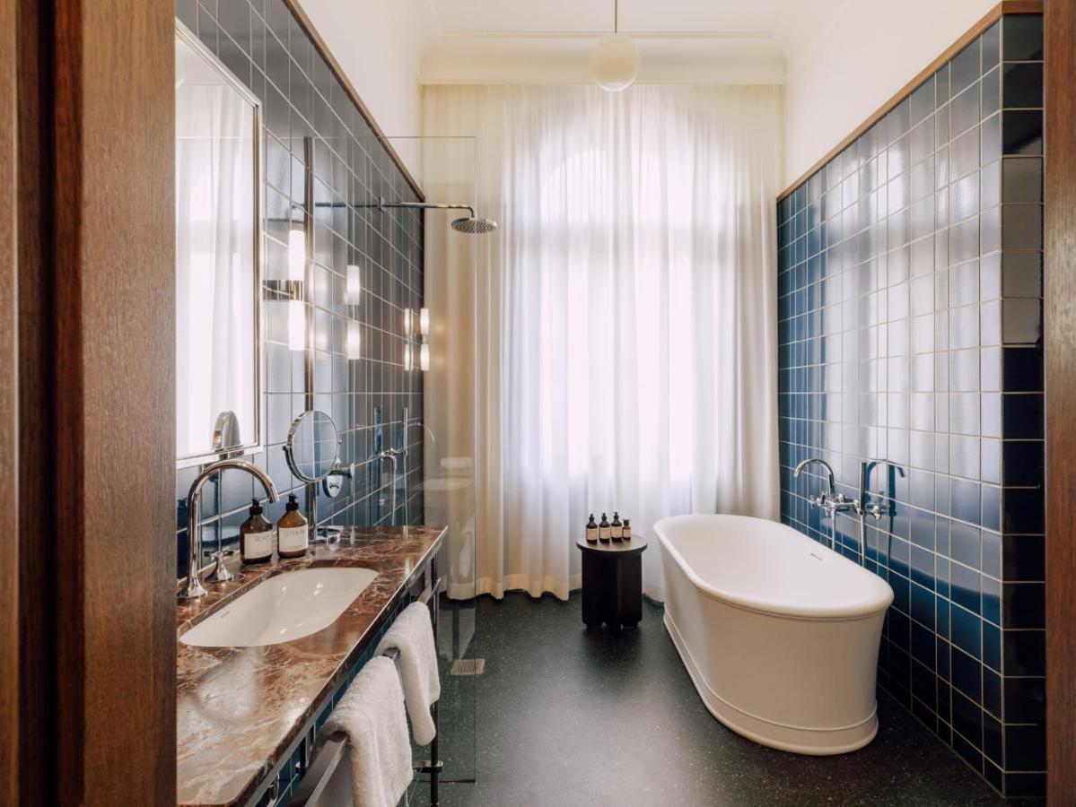 ברלין Boutique Hotel Chateau Royal מראה חיצוני תמונה Bathroom