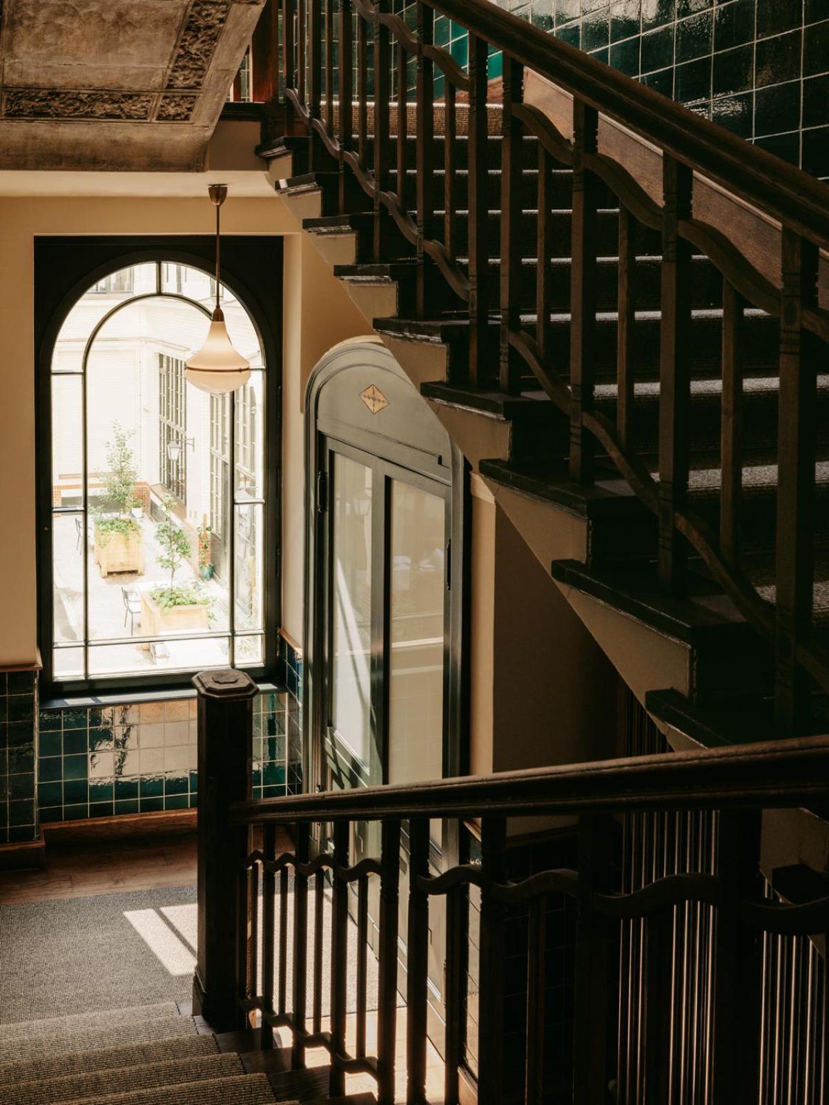 ברלין Boutique Hotel Chateau Royal מראה חיצוני תמונה Interior of the hotel
