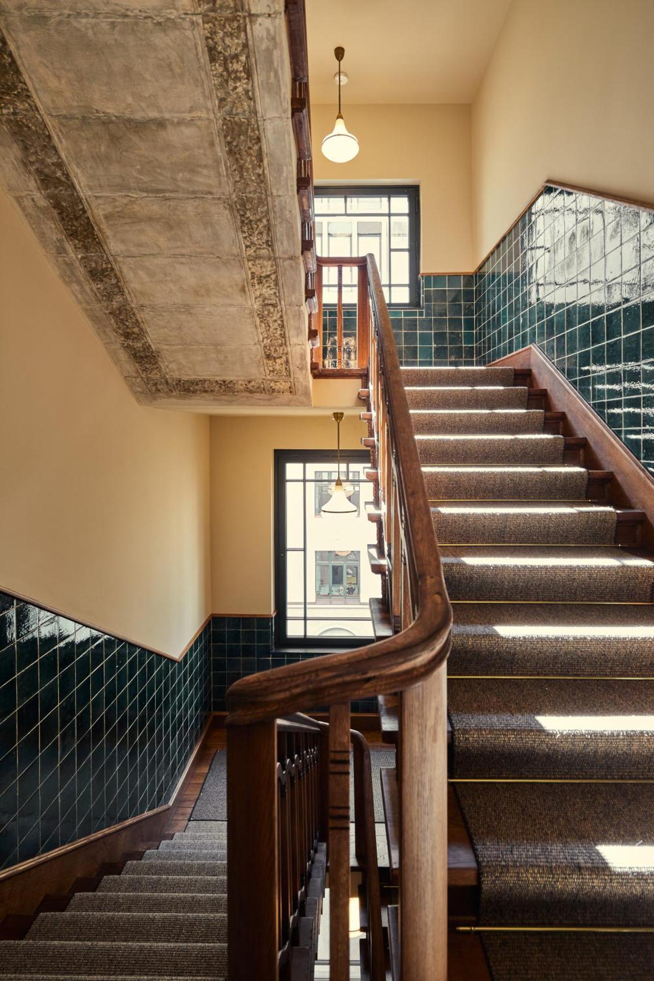 ברלין Boutique Hotel Chateau Royal מראה חיצוני תמונה Staircase